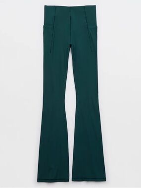 OFFLINE By Aerie Real Me XTRA Hold Up Pocket Bootcut Legging Size XS Green
